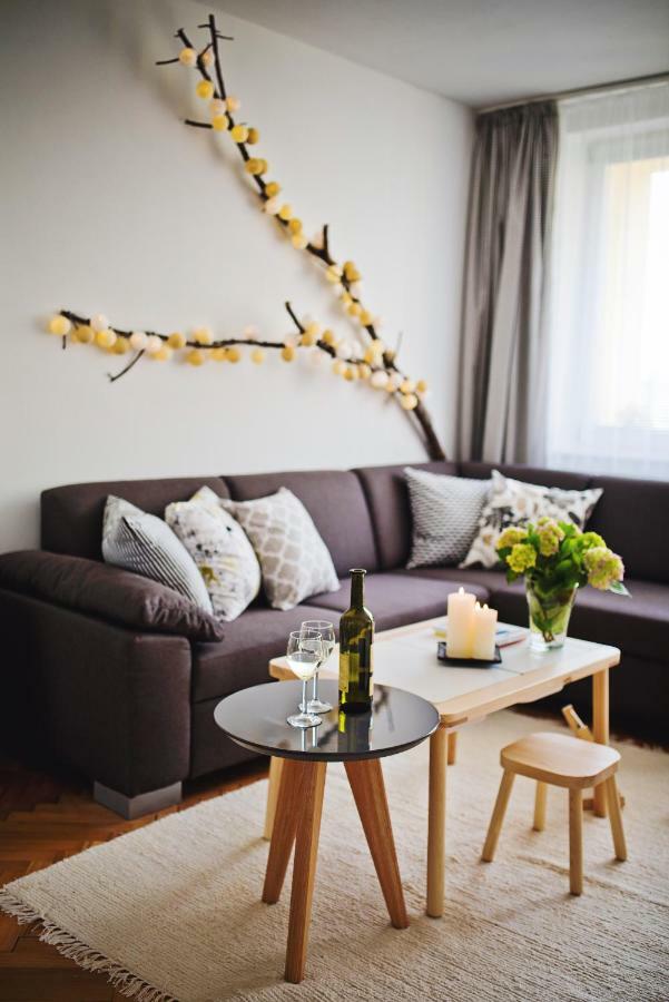 Apartman Loty ตาตรันสกา ลอมนีจา ภายนอก รูปภาพ